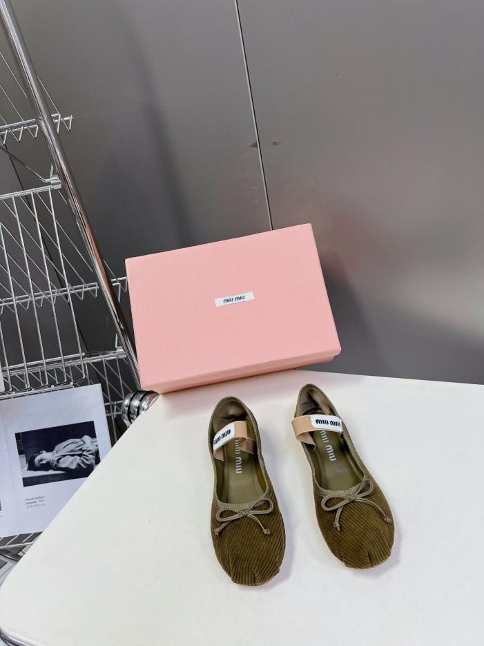 replica,schuhe,beste,kaufen,1:1,besten,seiten,Replik,turnschuhe,sneakers MiuMiu klassische Ballettschuhe (N04RH) replica,schuhe,beste,kaufen,1:1,besten,seiten,Replik,turnschuhe,sneakers MiuMiu klassische Ballettschuhe (N04RH)