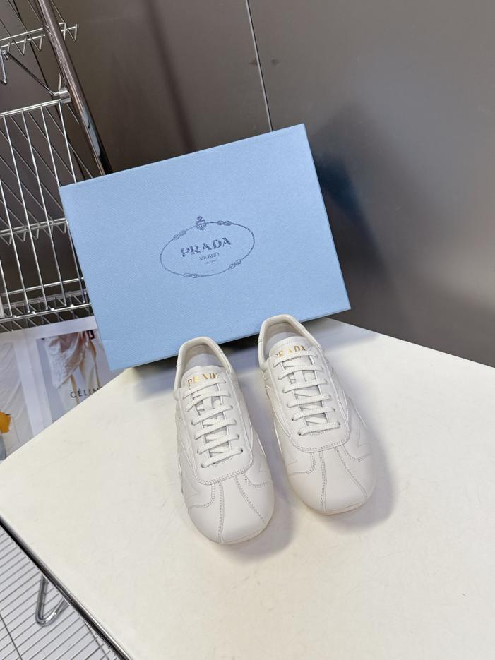 replica,schuhe,beste,kaufen,1:1,besten,seiten,Replik,turnschuhe,sneakers PRADAs neuste Retro-Paarschuhe (NGRN2) replica,schuhe,beste,kaufen,1:1,besten,seiten,Replik,turnschuhe,sneakers PRADAs neuste Retro-Paarschuhe (NGRN2)