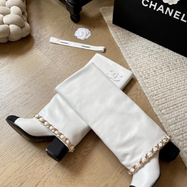 Chanel 25A neue Kettenstiefel-Serie, Top-Version (R24EP)