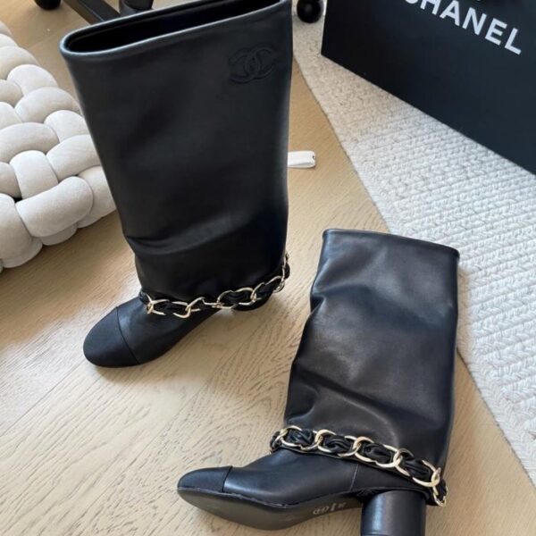 Chanel 25A neue Kettenstiefel-Serie, Top-Version (ZAQVQ)