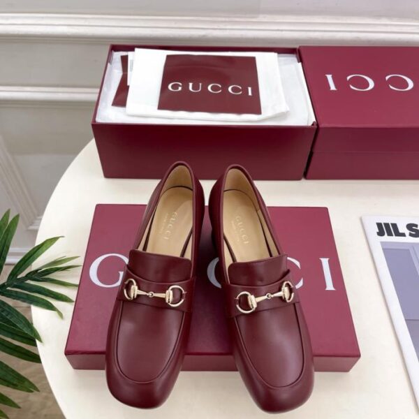 replica,schuhe,beste,kaufen,1:1,besten,seiten,Replik,turnschuhe,sneakers GUCCI Neue klassische flache Loafer mit Horsebit (5X8WO)