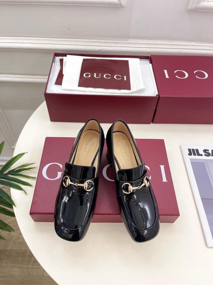 replica,schuhe,beste,kaufen,1:1,besten,seiten,Replik,turnschuhe,sneakers GUCCI Neue klassische flache Loafer mit Horsebit (BJ8OE) replica,schuhe,beste,kaufen,1:1,besten,seiten,Replik,turnschuhe,sneakers GUCCI Neue klassische flache Loafer mit Horsebit (BJ8OE)