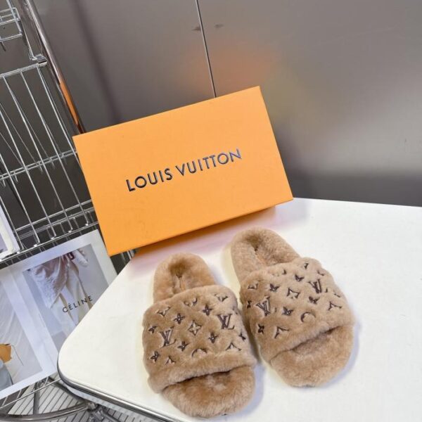 Louis Vuittons neueste Pelzpantoffeln für Herbst und Winter (CTBZA)