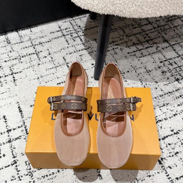 replica,schuhe,beste,kaufen,1:1,besten,seiten,Replik,turnschuhe,sneakers Hochwertige Mary Jane-Schuhe von Louis Vuitton (62W)