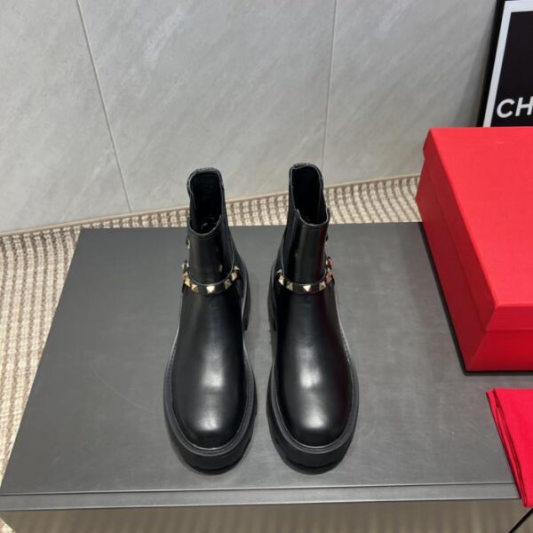 replica,schuhe,beste,kaufen,1:1,besten,seiten,Replik,turnschuhe,sneakers Top-Version Valentino Frühherbst runde Zehen dicke Sohle Nieten Stiefeletten Rockstu Stiefel Serie (349CO)
