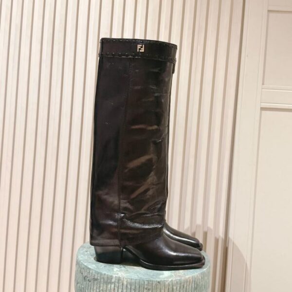 FENDI Klassische Herbst- und Winterstiefel Hosenstiefel (BJTZ9)