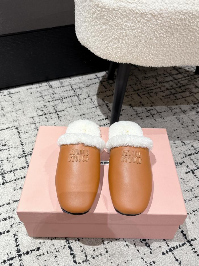 replica,schuhe,beste,kaufen,1:1,besten,seiten,Replik,turnschuhe,sneakers MIUMIU Herbst- und Winterserie, Pantoletten, Fellpantoffeln, bedeckte Zehenpartie, Lammfell, Halbpantoffeln (GF59R) replica,schuhe,beste,kaufen,1:1,besten,seiten,Replik,turnschuhe,sneakers MIUMIU Herbst- und Winterserie, Pantoletten, Fellpantoffeln, bedeckte Zehenpartie, Lammfell, Halbpantoffeln (GF59R)