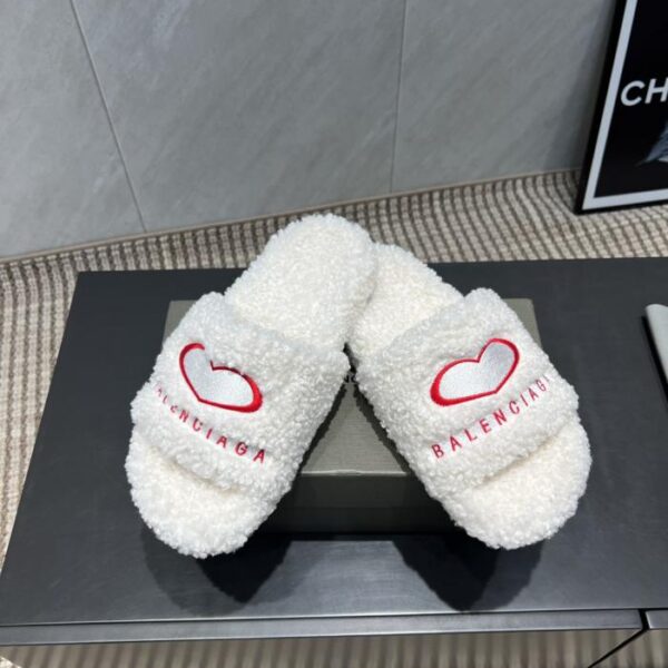 replica,schuhe,beste,kaufen,1:1,besten,seiten,Replik,turnschuhe,sneakers Balenciaga Frühherbst Neueste Paar Peach Heart Curly Fur Slippers (5ID1H)