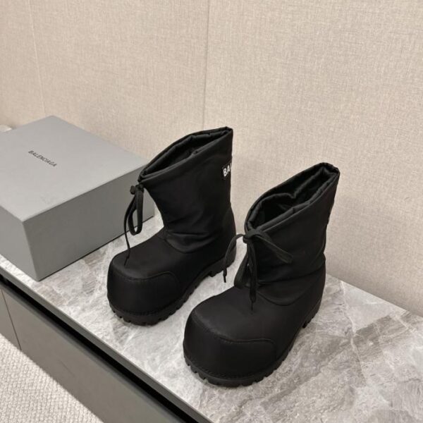 replica,schuhe,beste,kaufen,1:1,besten,seiten,Replik,turnschuhe,sneakers BALENCIAGA Ski-Serie Skibekleidung neuestes Paar Alaska Schneestiefel (2IXUB)