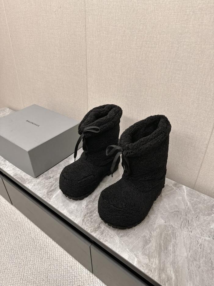 replica,schuhe,beste,kaufen,1:1,besten,seiten,Replik,turnschuhe,sneakers BALENCIAGA Ski-Serie Skibekleidung neuestes Paar Alaska Schneestiefel (H82M2) replica,schuhe,beste,kaufen,1:1,besten,seiten,Replik,turnschuhe,sneakers BALENCIAGA Ski-Serie Skibekleidung neuestes Paar Alaska Schneestiefel (H82M2)