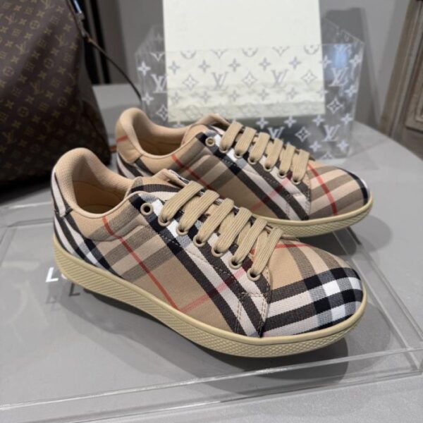 replica,schuhe,beste,kaufen,1:1,besten,seiten,Replik,turnschuhe,sneakers Burberry Plaid Old Flower Fabric Freizeitschuhe (45.46 Sonderanfertigung) (SRJ7W)