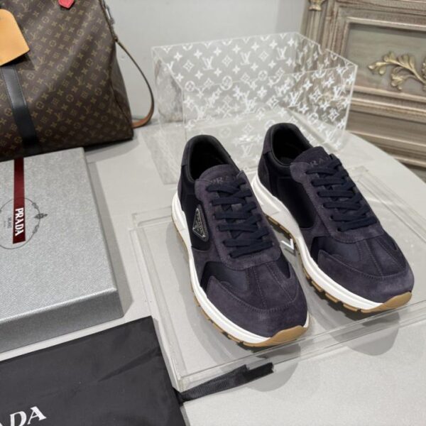 Prada Herbst/Winter Neue dreieckige Freizeitschuhe mit Schnürung und Vintage-Leder (IF252)