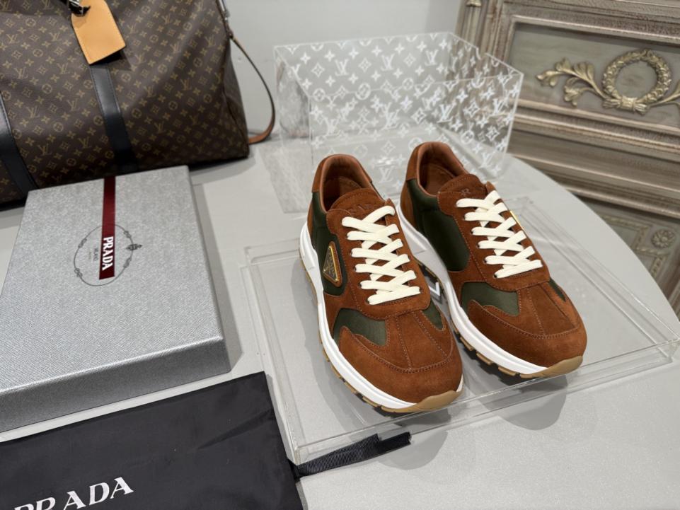 replica,schuhe,beste,kaufen,1:1,besten,seiten,Replik,turnschuhe,sneakers Prada Herbst/Winter Neue dreieckige Freizeitschuhe zum Schnüren mit Vintage-Leder (LWSSD) replica,schuhe,beste,kaufen,1:1,besten,seiten,Replik,turnschuhe,sneakers Prada Herbst/Winter Neue dreieckige Freizeitschuhe zum Schnüren mit Vintage-Leder (LWSSD)