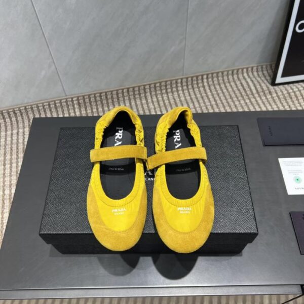 replica,schuhe,beste,kaufen,1:1,besten,seiten,Replik,turnschuhe,sneakers Top-Version Prada Frühherbst neueste Einzelschuhe runde Zehen flache Slipper (3USBK)