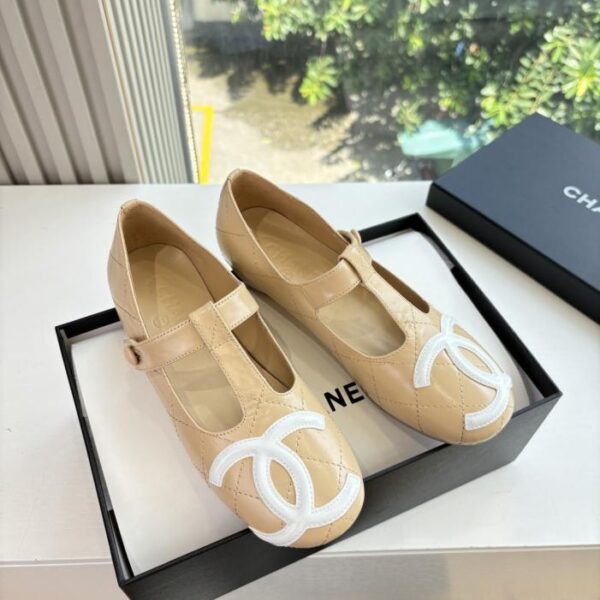 G988 CHANEL Classic Double C Second-Hand-Ballerinas Kleine Lederschuhe (0RESL)