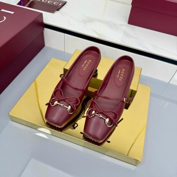 replica,schuhe,beste,kaufen,1:1,besten,seiten,Replik,turnschuhe,sneakers Top-Version: Neue Gucci Jordaan-Serie mit facettenreichen Kristalldiamanten und Halbschuhen (YGXZZ) im Frühherbst