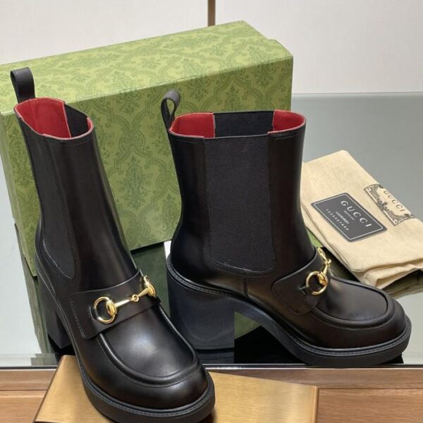 replica,schuhe,beste,kaufen,1:1,besten,seiten,Replik,turnschuhe,sneakers GUCCI, die neuesten High Heels für Herbst und Winter, Bienenboden, dicker Absatz, Horsebit-Schnalle, Loafer-Stiefel mit dicker Sohle, nackte Ankora-Zigarettenstiefel mit Burgunderfutter (88OI4)