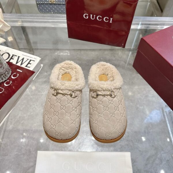 replica,schuhe,beste,kaufen,1:1,besten,seiten,Replik,turnschuhe,sneakers GUCCI Herbst und Winter Neue Wildleder-Horsebit-Wollpantoffeln für Damen (6318U)
