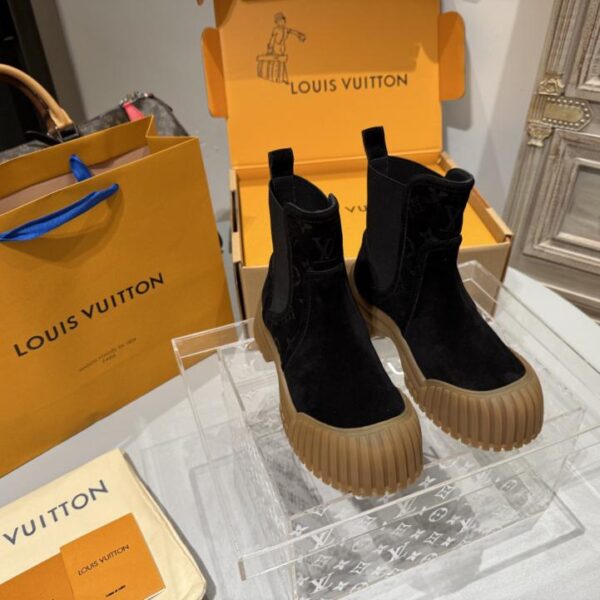 replica,schuhe,beste,kaufen,1:1,besten,seiten,Replik,turnschuhe,sneakers LV Upgraded Chelsea Plateau-Stiefeletten aus Rindsleder mit elastischem Riemen (41, Sonderanfertigung, keine Rückgabe oder Umtausch) (FBVFS)
