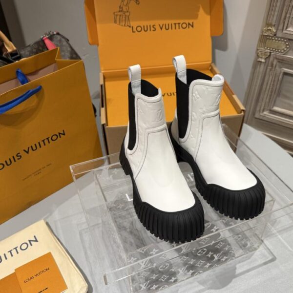 replica,schuhe,beste,kaufen,1:1,besten,seiten,Replik,turnschuhe,sneakers LV Upgraded Chelsea Plateau-Stiefeletten aus Rindsleder mit Gummiband (41, Sonderanfertigung, keine Rückgabe) (KMB9C)