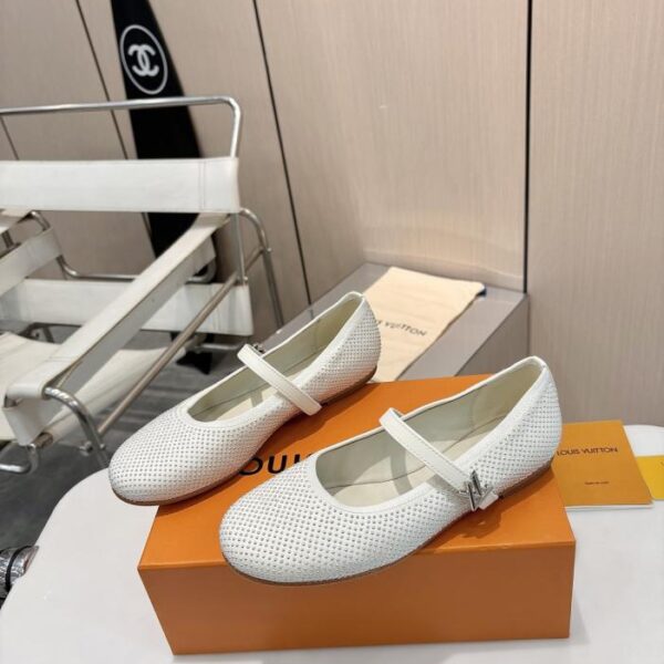 replica,schuhe,beste,kaufen,1:1,besten,seiten,Replik,turnschuhe,sneakers LV Neue Modeartikel Hochwertige Schuhe (KSBUY)