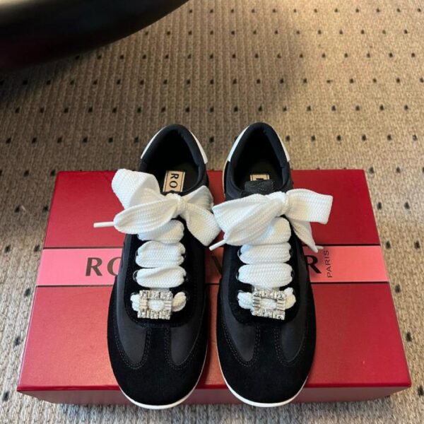 replica,schuhe,beste,kaufen,1:1,besten,seiten,Replik,turnschuhe,sneakers Roger Viviers neueste Viv Low Wildleder-Freizeit-Trainingsschuhe aus Deutschland (15DHU)