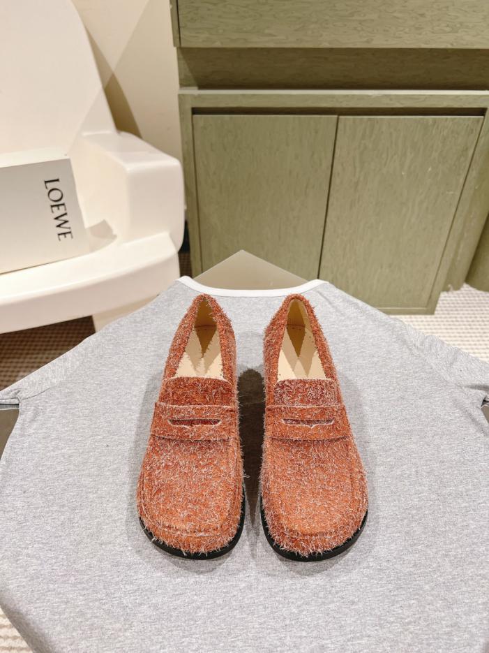 replica,schuhe,beste,kaufen,1:1,besten,seiten,Replik,turnschuhe,sneakers LOEWEs neueste coole Slipper-Serie im britischen Stil (KDHZ2) ist jetzt im Geschäft erhältlich replica,schuhe,beste,kaufen,1:1,besten,seiten,Replik,turnschuhe,sneakers LOEWEs neueste coole Slipper-Serie im britischen Stil (KDHZ2) ist jetzt im Geschäft erhältlich