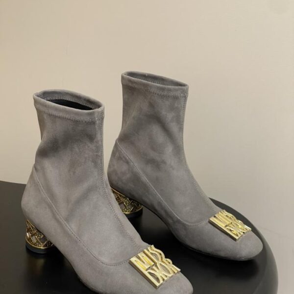 replica,schuhe,beste,kaufen,1:1,besten,seiten,Replik,turnschuhe,sneakers Neue Herbst- und Winterstiefeletten von Miss Dior mit rundem Absatz und elastischem, dickem Absatz (Q1L03)