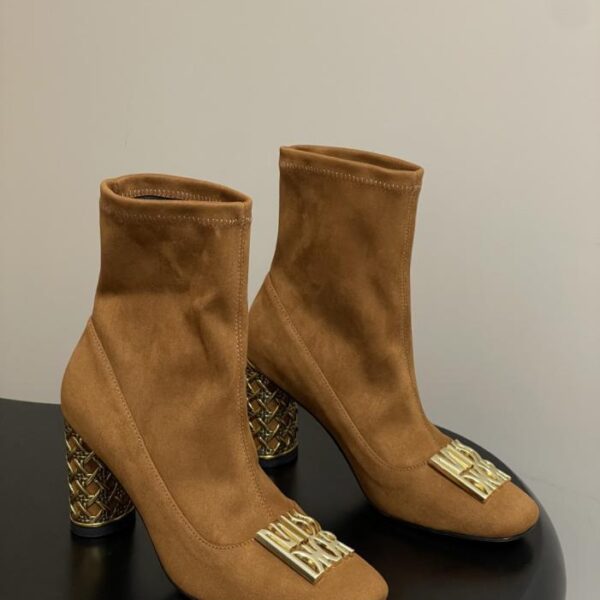 replica,schuhe,beste,kaufen,1:1,besten,seiten,Replik,turnschuhe,sneakers Neue Herbst- und Winterstiefeletten von Miss Dior mit rundem Absatz, elastischem Blockabsatz und kurzen Stiefeln (Y2BVJ)