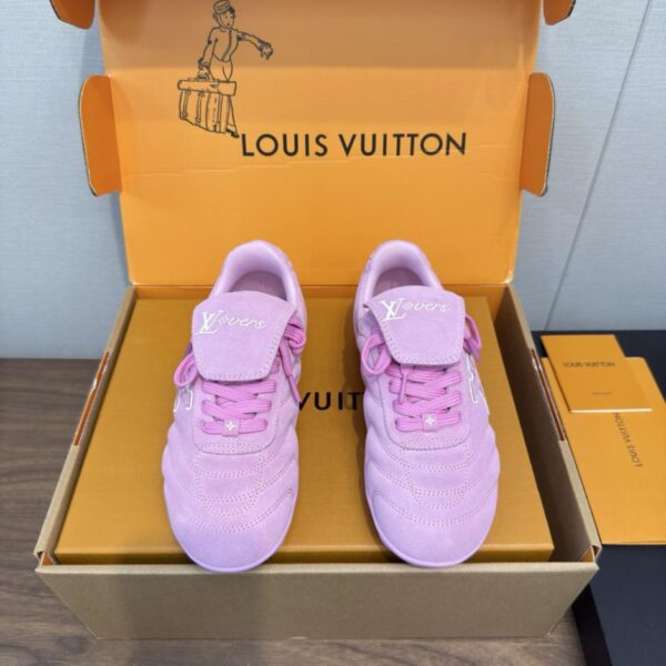 Die neuesten Sneakers der Footprint-Serie von Louis Vuitton (W3V2Q)