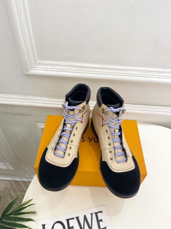 replica,schuhe,beste,kaufen,1:1,besten,seiten,Replik,turnschuhe,sneakers Louis Vuitton Herbst/Winter-Neuheiten: Hochwertige klassische Wanderstiefel mit Schnürung (J597X) replica,schuhe,beste,kaufen,1:1,besten,seiten,Replik,turnschuhe,sneakers Louis Vuitton Herbst/Winter-Neuheiten: Hochwertige klassische Wanderstiefel mit Schnürung (J597X)