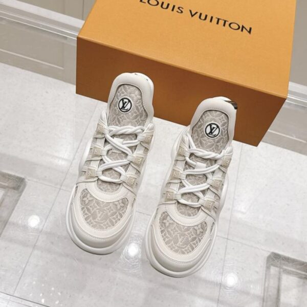 replica,schuhe,beste,kaufen,1:1,besten,seiten,Replik,turnschuhe,sneakers Louis Vuitton Archlight Series Klassische Daddy-Schuhe Half Slip Arch Bridge Sneakers (5MKVX)