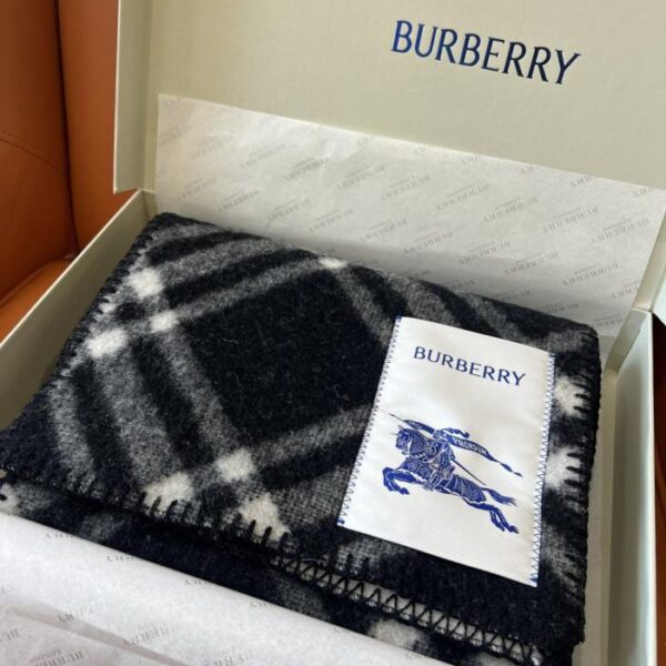 Neueste Version des Burberry-Schals aus 100 % ausgewählter Wolle, geeignet für Männer und Frauen (YT298)