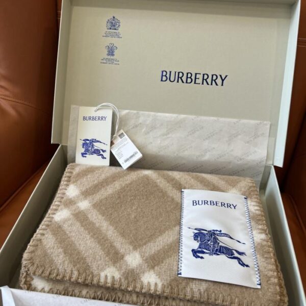 Neueste Version des Burberry-Schals aus 100 % ausgewählter Wolle, geeignet für Männer und Frauen (Z03DY)
