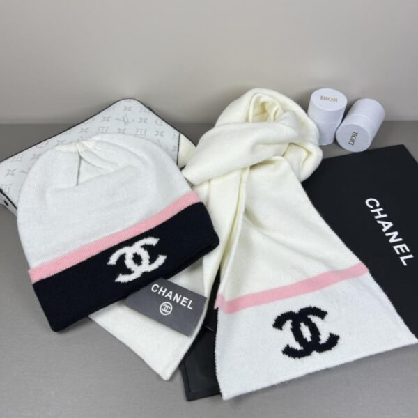 Offizielle CHANEL-Website, neues klassisches Hut-Set mit Hut und Schal (5SCPZ)