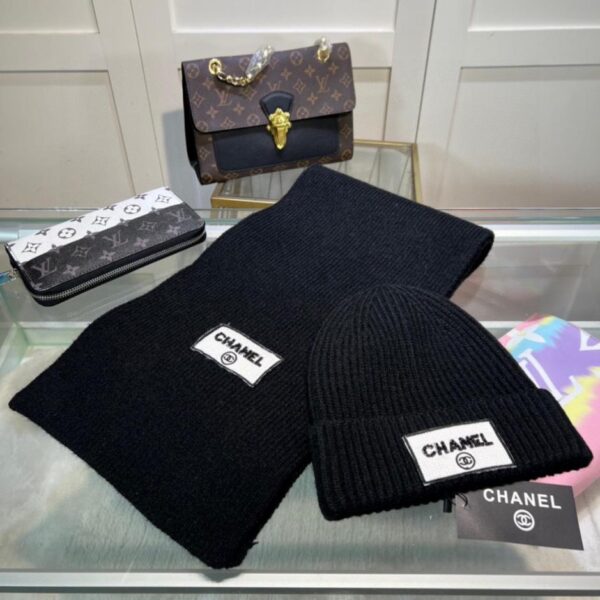 Offizielle CHANEL-Website, neues klassisches Hut-Set mit Hut und Schal (7EZG1)