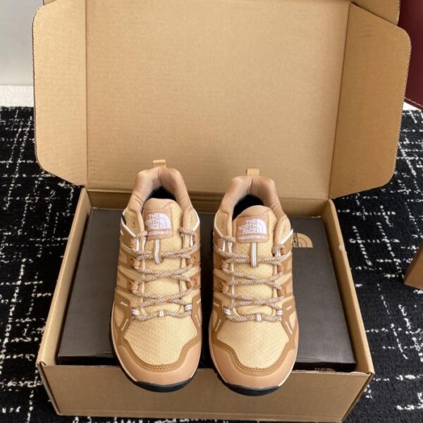THE NORTH FACE Gore-Tex modische, bequeme, atmungsaktive, wasserdichte und verschleißfeste Outdoor-Wanderschuhe (DENTA)