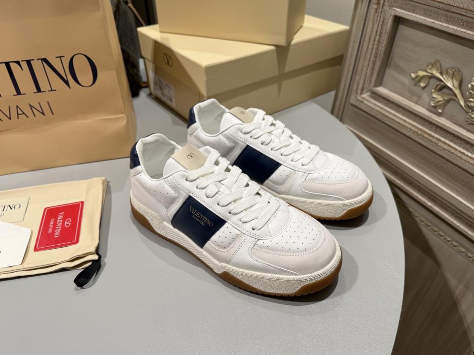 replica,schuhe,beste,kaufen,1:1,besten,seiten,Replik,turnschuhe,sneakers Valentinos neueste, erstklassige Casual-Sneaker-Serie für alle vier Jahreszeiten (1ED8A) replica,schuhe,beste,kaufen,1:1,besten,seiten,Replik,turnschuhe,sneakers Valentinos neueste, erstklassige Casual-Sneaker-Serie für alle vier Jahreszeiten (1ED8A)