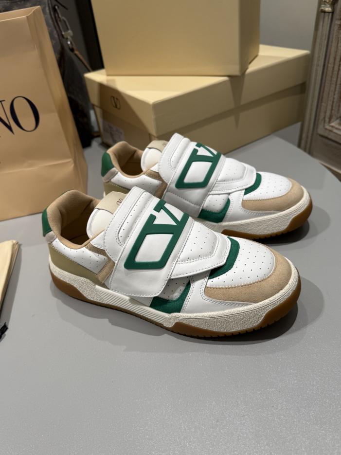 replica,schuhe,beste,kaufen,1:1,besten,seiten,Replik,turnschuhe,sneakers Valentinos neueste, lässige Klett-Loafer der Spitzenklasse für alle vier Jahreszeiten (0E6BS) replica,schuhe,beste,kaufen,1:1,besten,seiten,Replik,turnschuhe,sneakers Valentinos neueste, lässige Klett-Loafer der Spitzenklasse für alle vier Jahreszeiten (0E6BS)