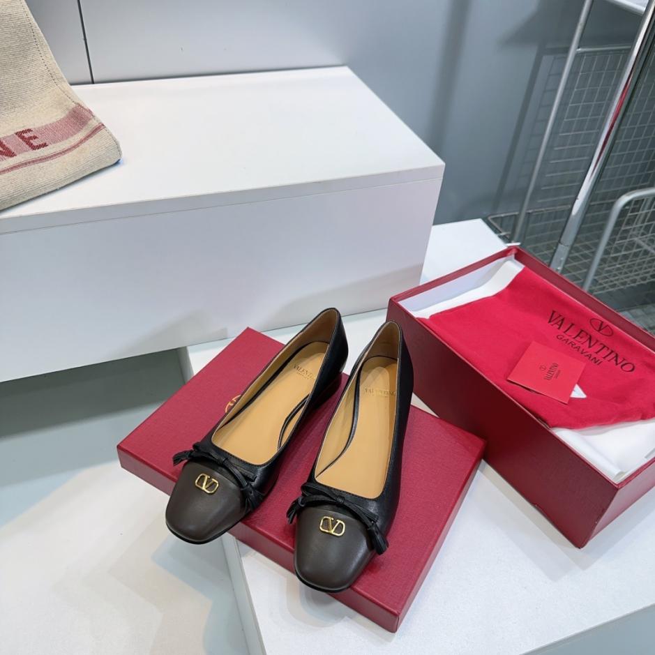 replica,schuhe,beste,kaufen,1:1,besten,seiten,Replik,turnschuhe,sneakers Hochwertige Valentino Herbst- und Winterschuhe mit Schleife, Knoten, dicker Absatz, flache Unterseite, kleine quadratische Zehenpartie (FY5F3) replica,schuhe,beste,kaufen,1:1,besten,seiten,Replik,turnschuhe,sneakers Hochwertige Valentino Herbst- und Winterschuhe mit Schleife, Knoten, dicker Absatz, flache Unterseite, kleine quadratische Zehenpartie (FY5F3)