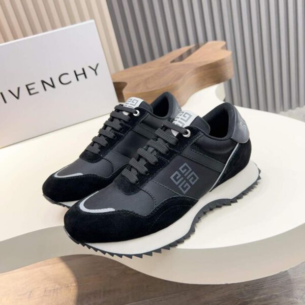 GIVENCHY Herren-Freizeit-Sneaker mit dicker Sohle, die die Körpergröße erhöhen (UNHSL)