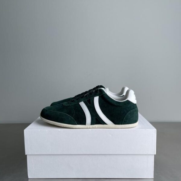 [Top-Version] CELINEs neueste Triomphe-Serie Forrest Gump Deutsche Trainings-, Sport- und Freizeitschuhe (KI405)