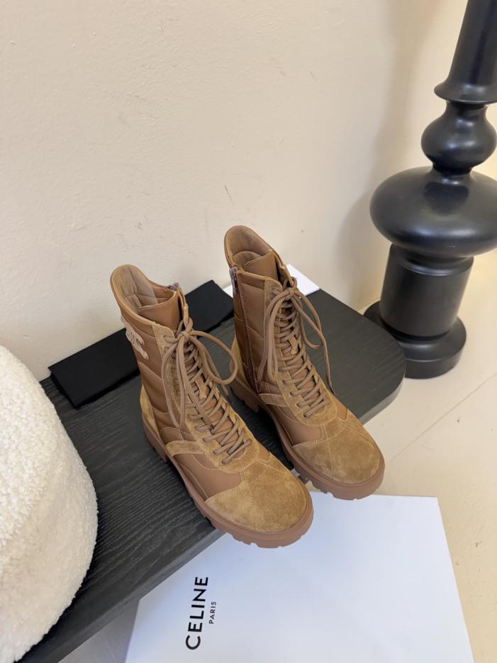 replica,schuhe,beste,kaufen,1:1,besten,seiten,Replik,turnschuhe,sneakers CELINEs neuestes Herbst- und Winter-Laufstegmodell Martin Boots (EBERX) replica,schuhe,beste,kaufen,1:1,besten,seiten,Replik,turnschuhe,sneakers CELINEs neuestes Herbst- und Winter-Laufstegmodell Martin Boots (EBERX)