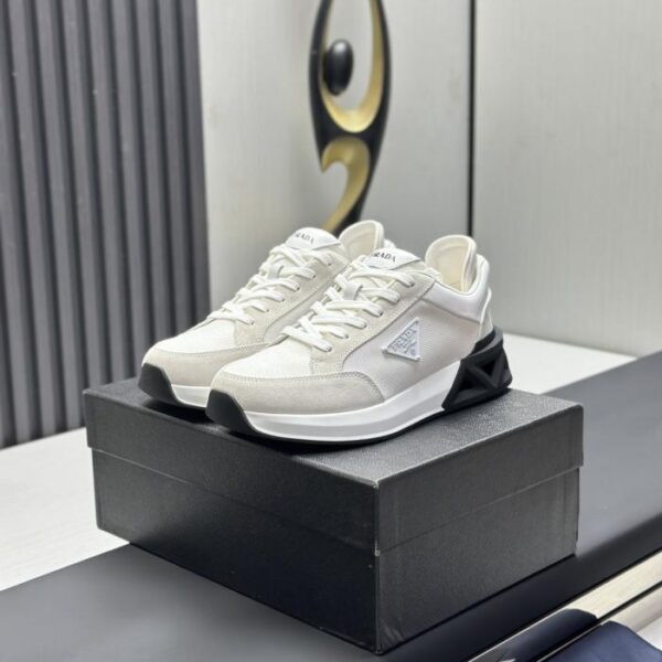 PRADA Freizeitschuhe in Originalqualität (U31WP)