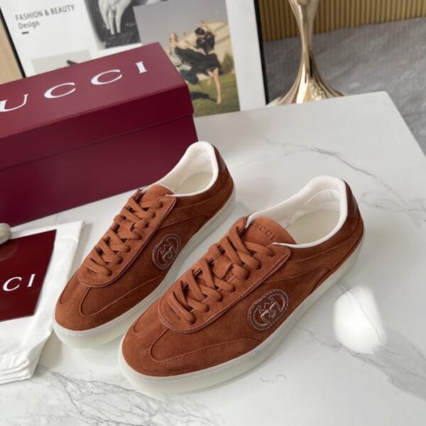 Die neuesten Dexterity-Schuhe von GUCCI, Doppel-G-Leder mit dreidimensionalen Gucci-Buchstaben (A9OZ9)