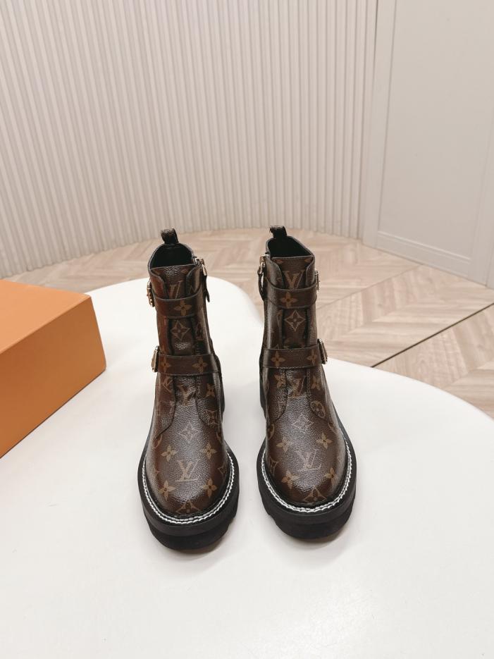 replica,schuhe,beste,kaufen,1:1,besten,seiten,Replik,turnschuhe,sneakers LV neue Herbst- und Winterstiefeletten mit Martin-Stiefel (EPOX3) replica,schuhe,beste,kaufen,1:1,besten,seiten,Replik,turnschuhe,sneakers LV neue Herbst- und Winterstiefeletten mit Martin-Stiefel (EPOX3)