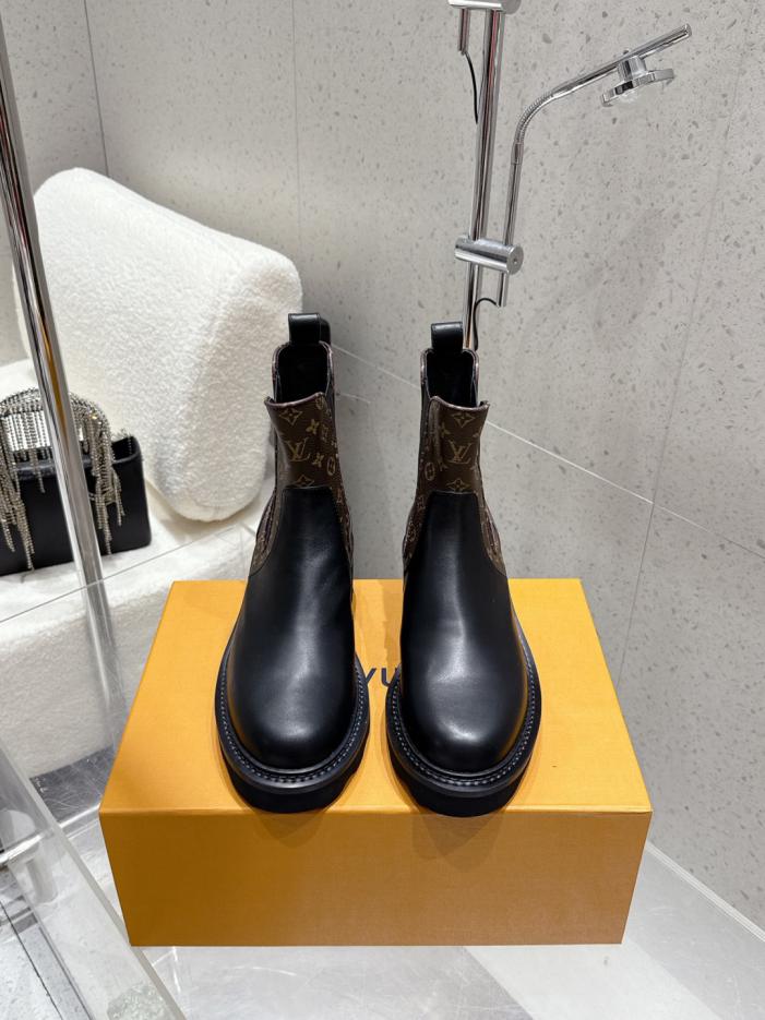 replica,schuhe,beste,kaufen,1:1,besten,seiten,Replik,turnschuhe,sneakers Hochwertige, elastische Slip-On-Stiefeletten von Louis Vuitton für Herbst/Winter (CY01O) mit runder Zehenpartie replica,schuhe,beste,kaufen,1:1,besten,seiten,Replik,turnschuhe,sneakers Hochwertige, elastische Slip-On-Stiefeletten von Louis Vuitton für Herbst/Winter (CY01O) mit runder Zehenpartie