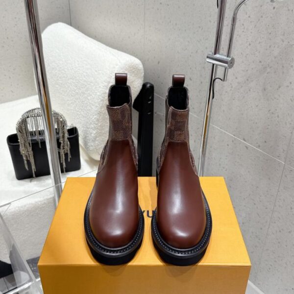 replica,schuhe,beste,kaufen,1:1,besten,seiten,Replik,turnschuhe,sneakers Louis Vuittons neue Herbst/Winter-Stiefeletten mit runder Zehenpartie und elastischem Schlupfdesign (HL08C)