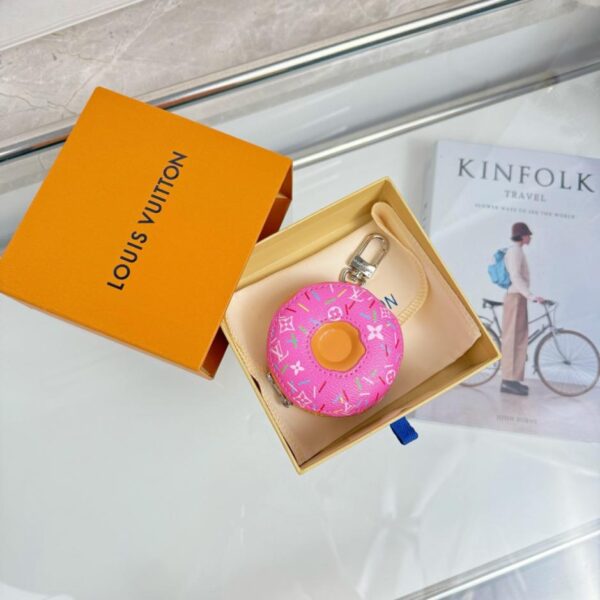 replica,schuhe,beste,kaufen,1:1,besten,seiten,Replik,turnschuhe,sneakers Louis Vuitton Donut Kopfhörer-Taschenanhänger (F8CKY)