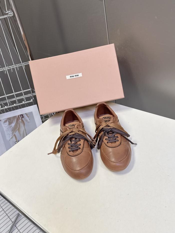 replica,schuhe,beste,kaufen,1:1,besten,seiten,Replik,turnschuhe,sneakers MiuMius neueste Retro-Freizeitschuhe vom Laufsteg, Dexterity-Schuhe (X1SSH) replica,schuhe,beste,kaufen,1:1,besten,seiten,Replik,turnschuhe,sneakers MiuMius neueste Retro-Freizeitschuhe vom Laufsteg, Dexterity-Schuhe (X1SSH)